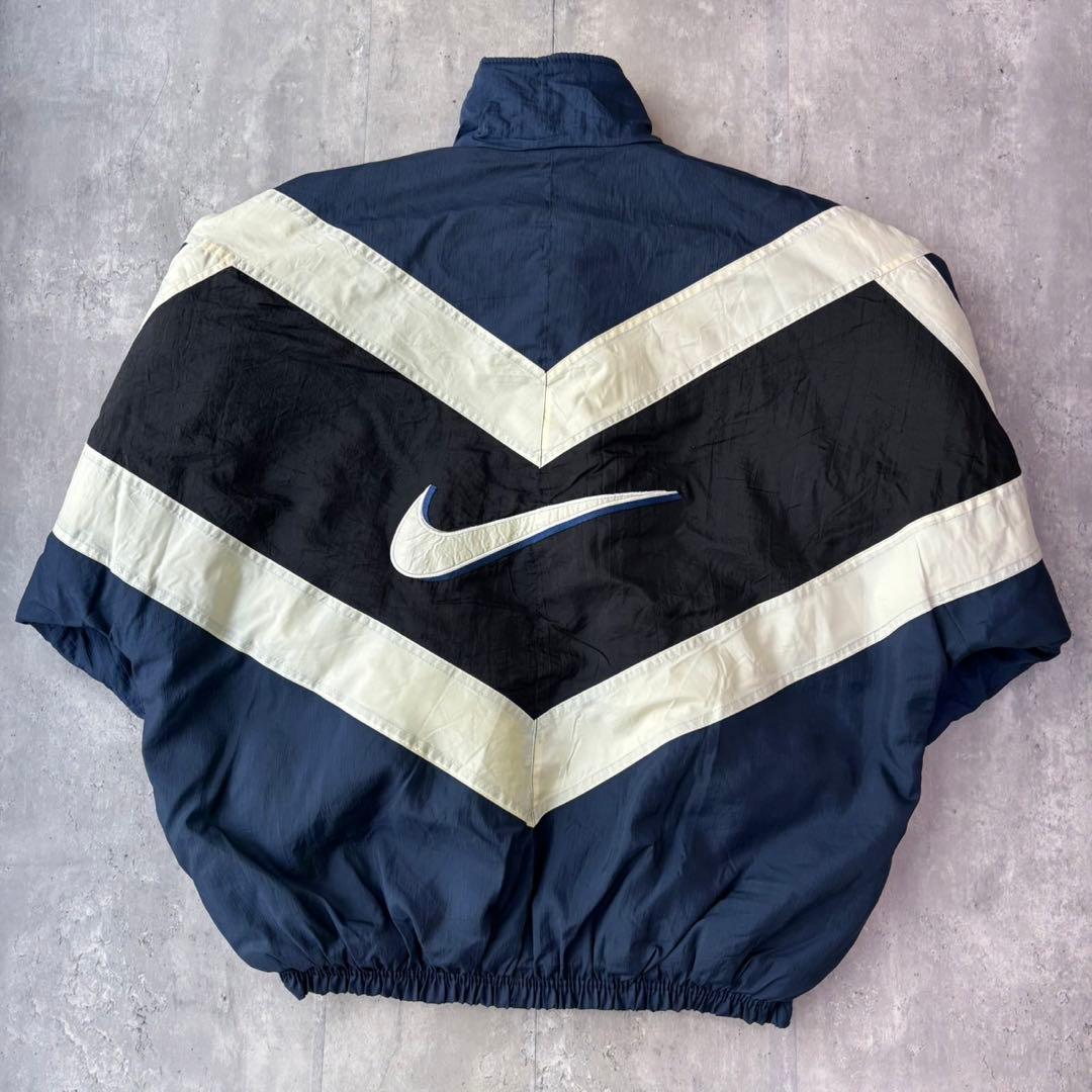 90's NIKE ナイキ　ナイロンジャケット　Lサイズ