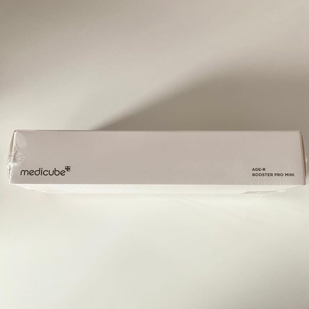 【新品未開封】メディキューブAGE-R ブースタープロ　MINI美顔器