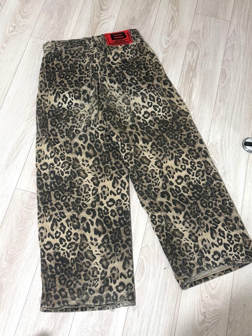BEEDEN LEOPARD PRINT WIDE STRAIGHT レオパード