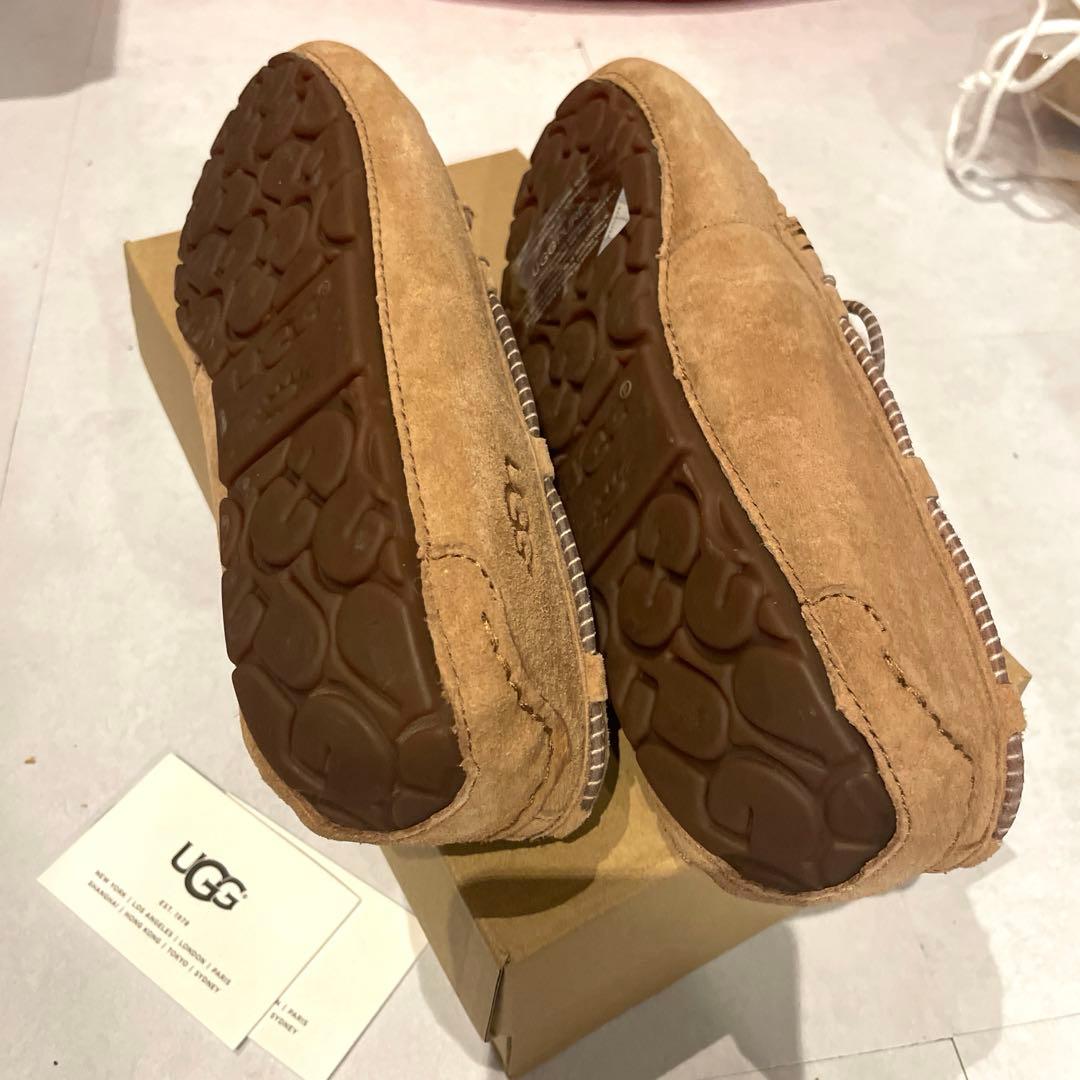 【値下げ中】UGG ムートンシューズ　未使用　7 W DAKOTA SWIRL