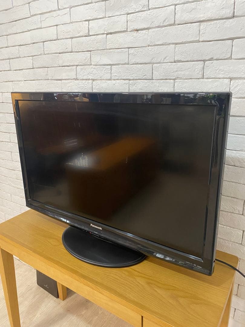 【東京都内23区配送無料】パナソニック　TH-L37S2 2010年　テレビ
