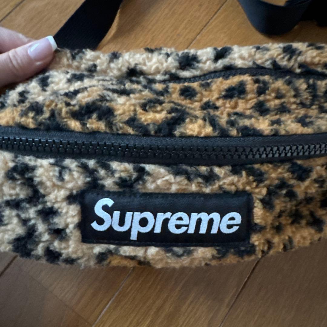 Supreme ボア素材 レオパード柄 ボディバッグ