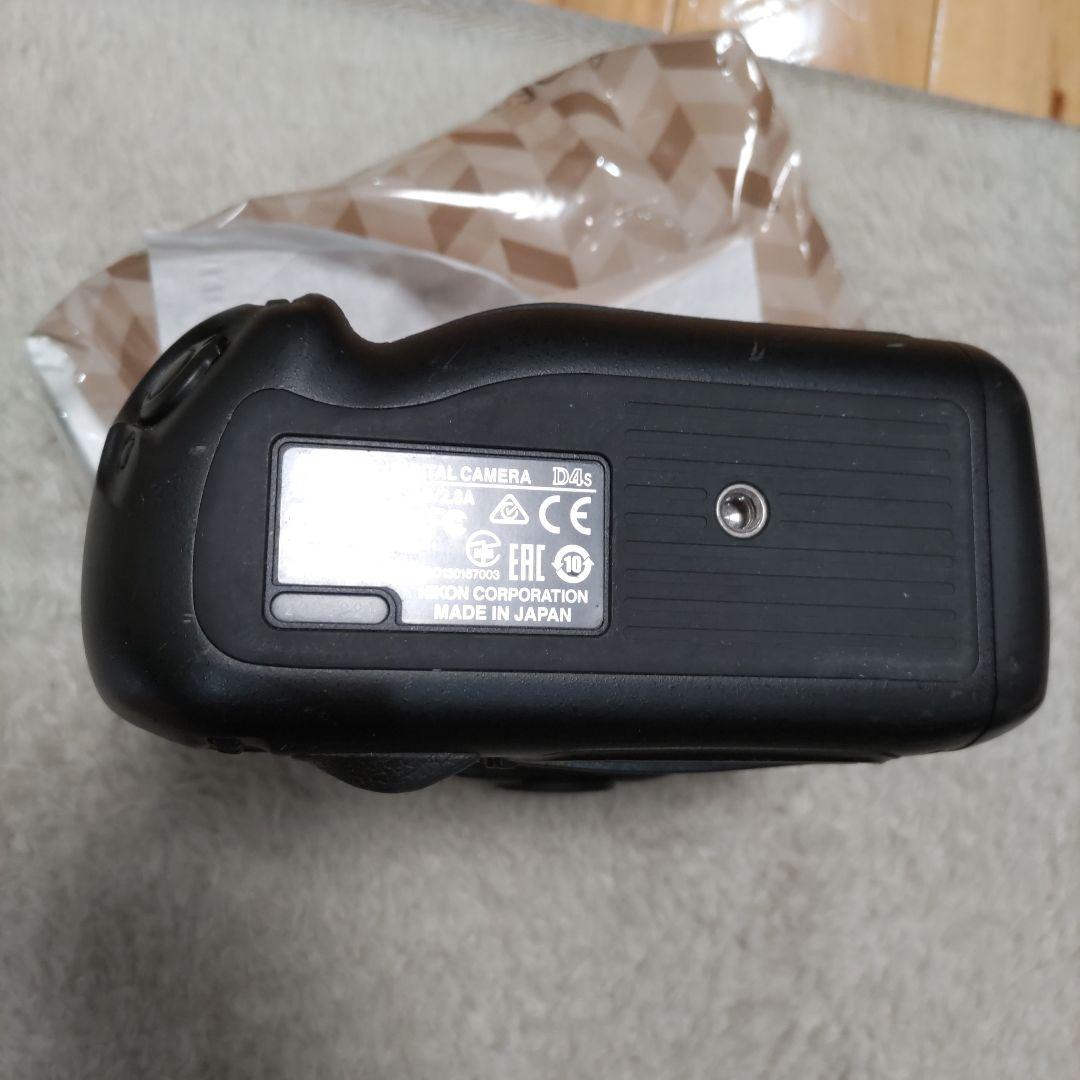 ニコン　D4s