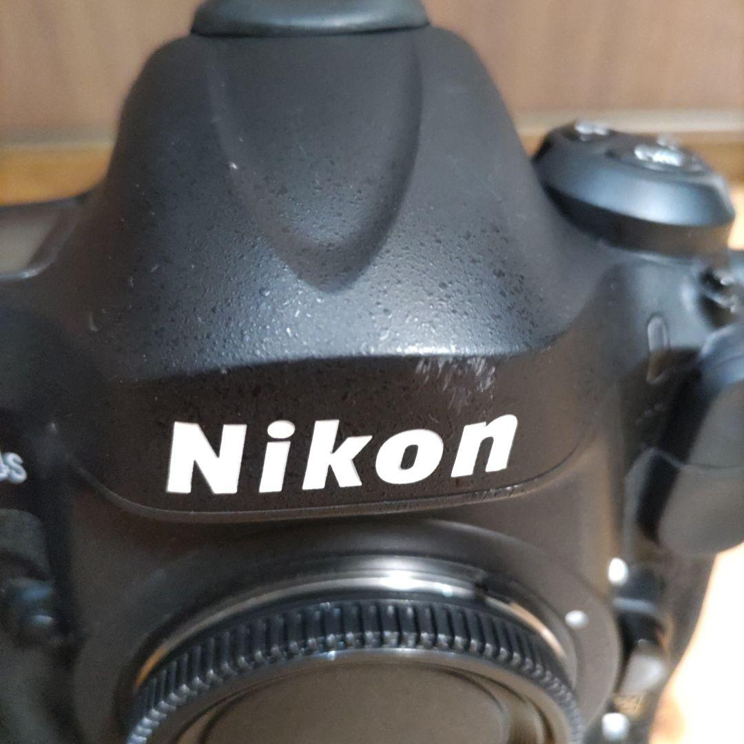 ニコン　D4s