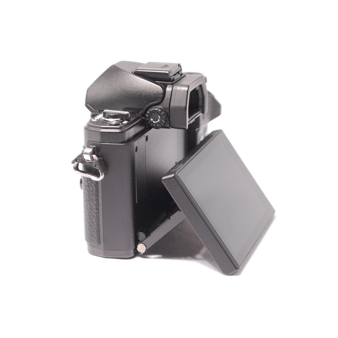 ❤即購入1000円OFF❤ OLYMPUS OM-D E-M10 MarkⅡ