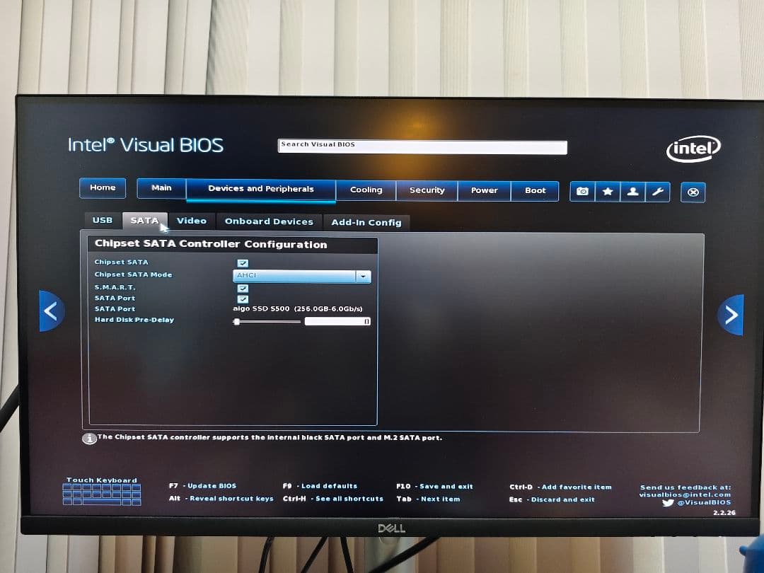 ミニPC Intel NUC Mini PC Kit NUC7CJYHN
