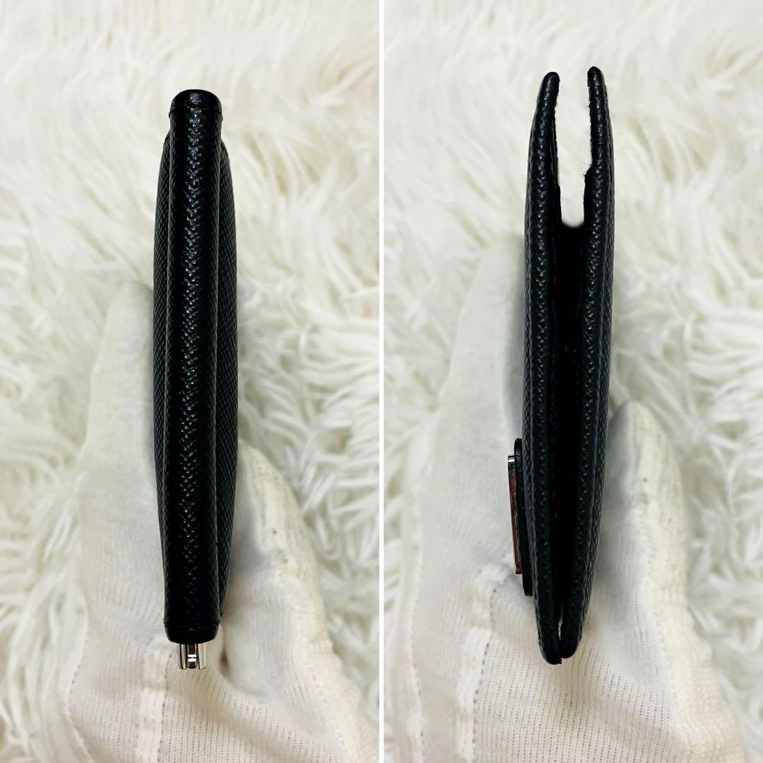 未使用級✨PRADA 二つ折り マネークリップ サフィアーノレザー 黒