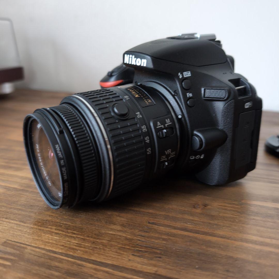 【美品・使用頻度少】Nikon D5500 デジタル一眼レフカメラ 付属品全あり