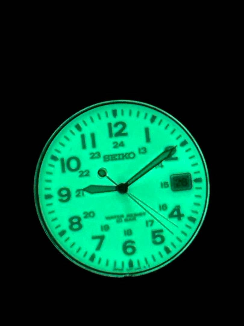 完動 全面蛍光白文字盤SEIKO ミリタリー SBCA003 7N42-8260