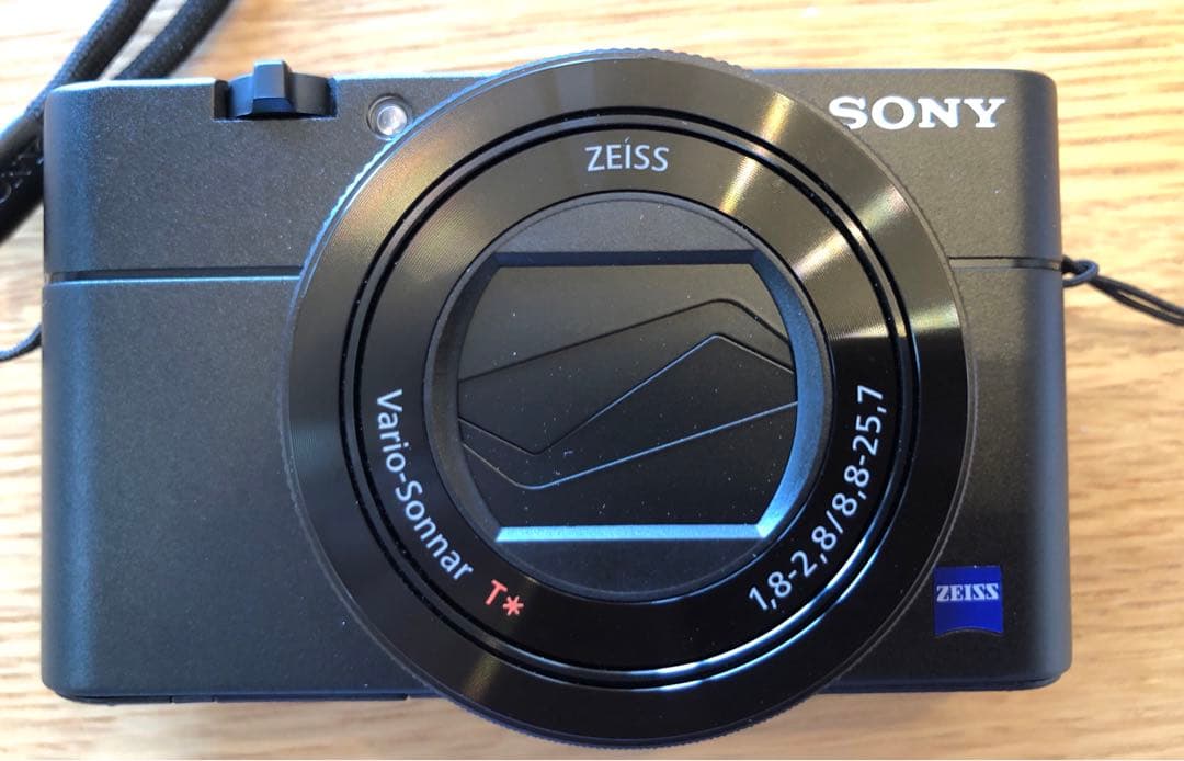 デジタルカメラ Cyber-shot DSC-RX100M5A