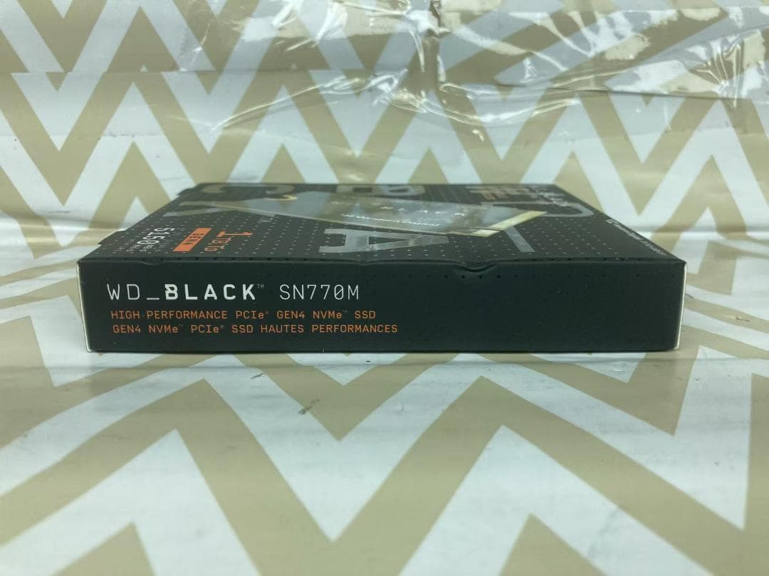 ウエスタンデジタル 内蔵SSD 1TB SN770M Gen4 NVMe
