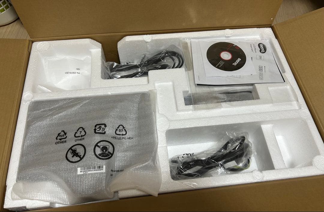 BenQ ZOWIE XL2411P 箱付き