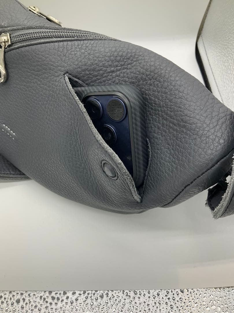 【HMAEN】アエナ　ZEPPELIN PEA ボディバッグ