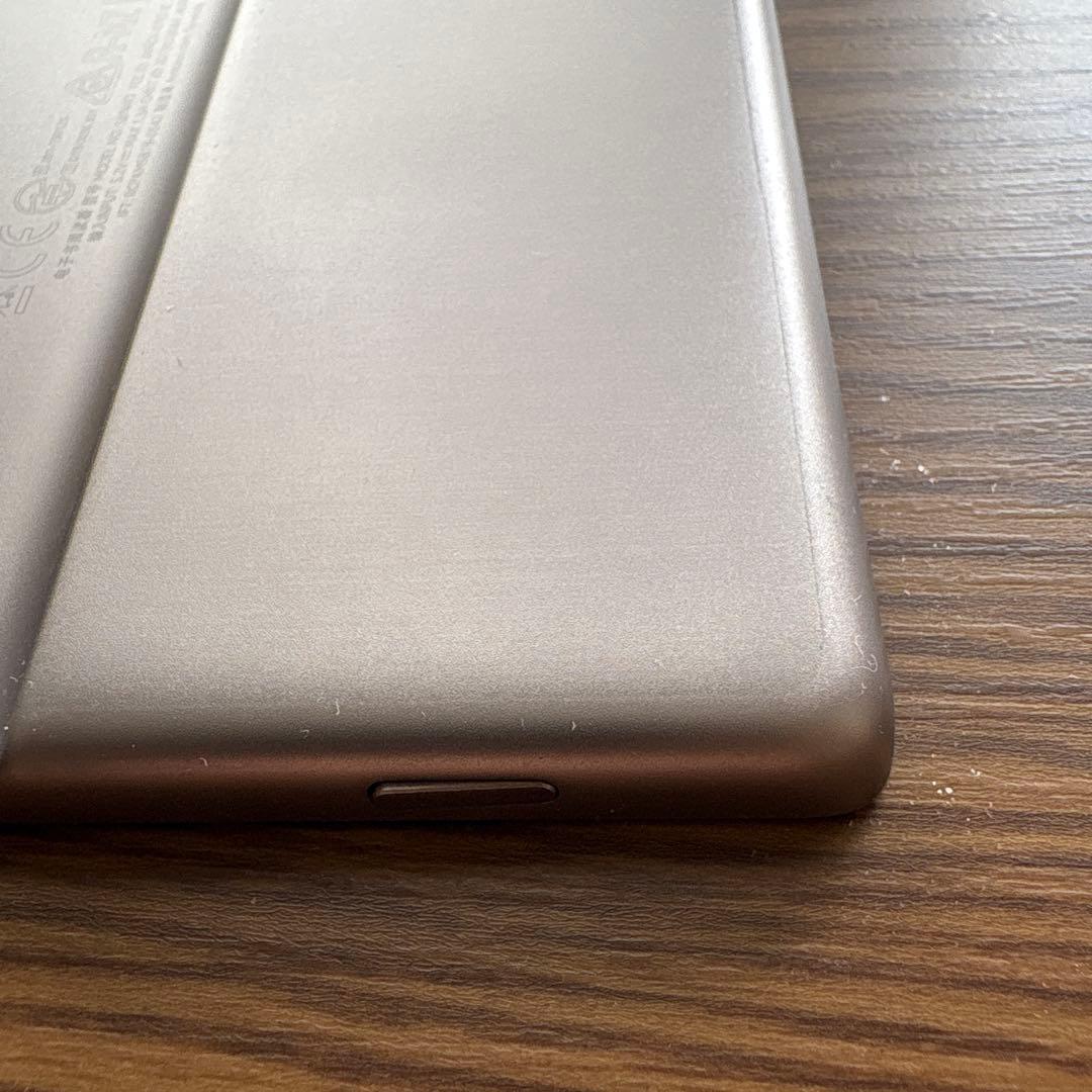 Amazon Kindle Oasis 本体　第11世代