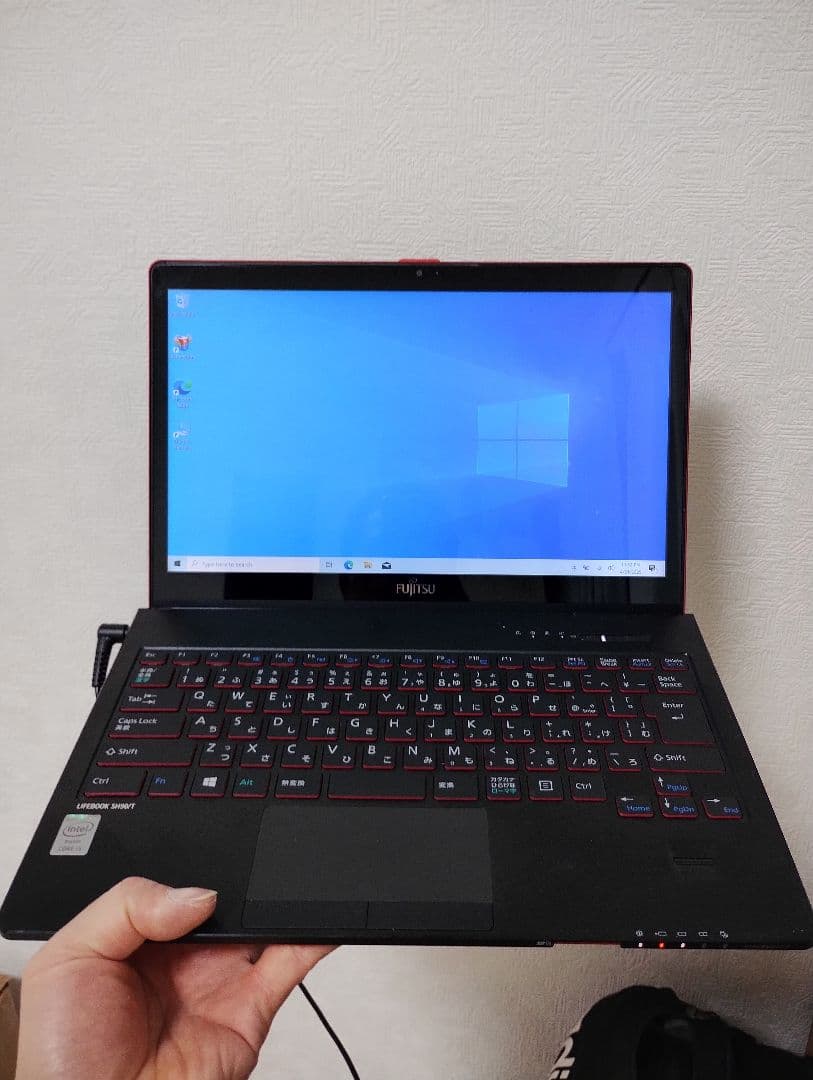 LIFEBOOK SH90/T FMVS90TRD1 レッド