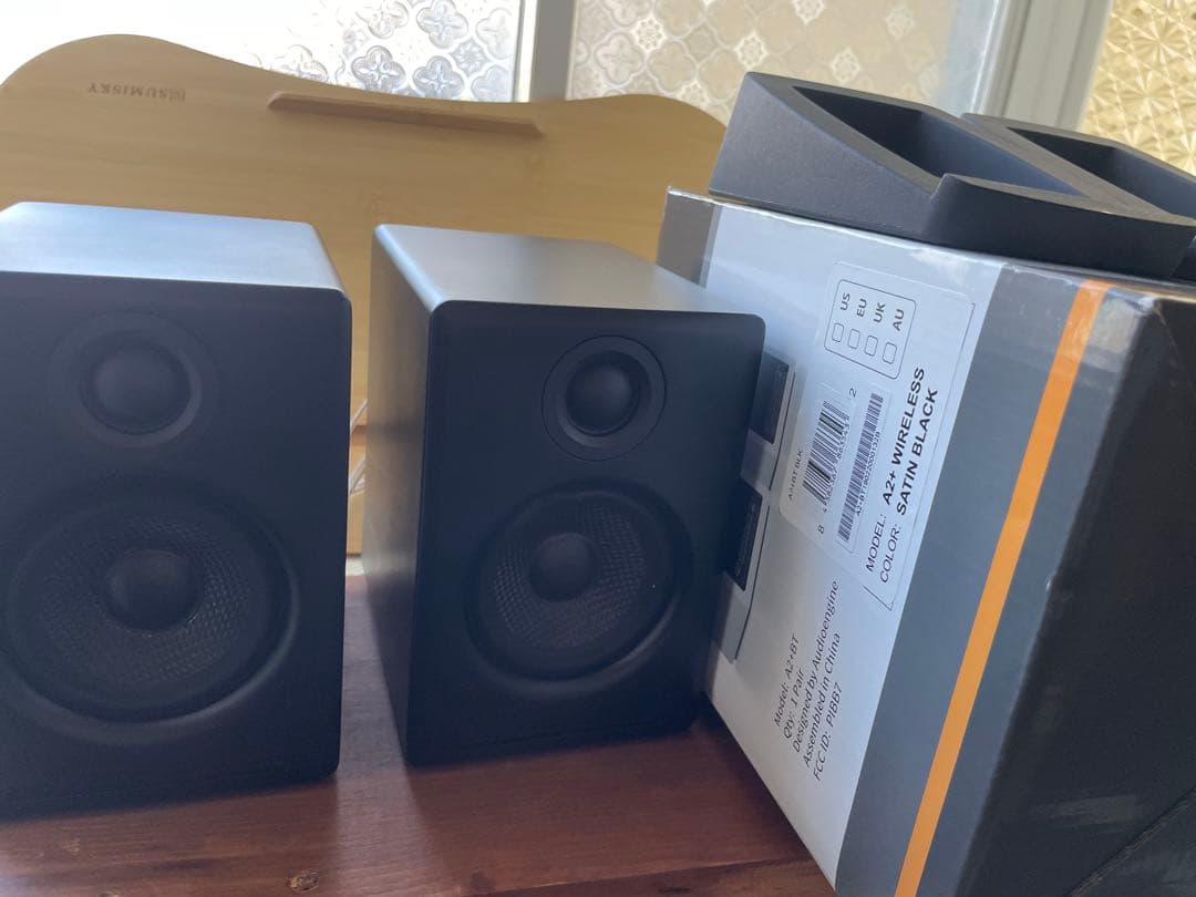 正規フジヤ購入Audioengine A2＋ワイヤレススピーカー別売台七千円）付