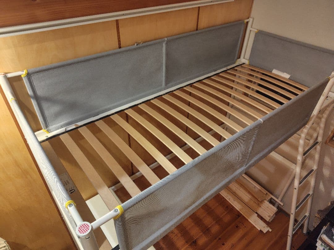 IKEA VITVAL ロフトベッド（デスク付）★お値段相談します