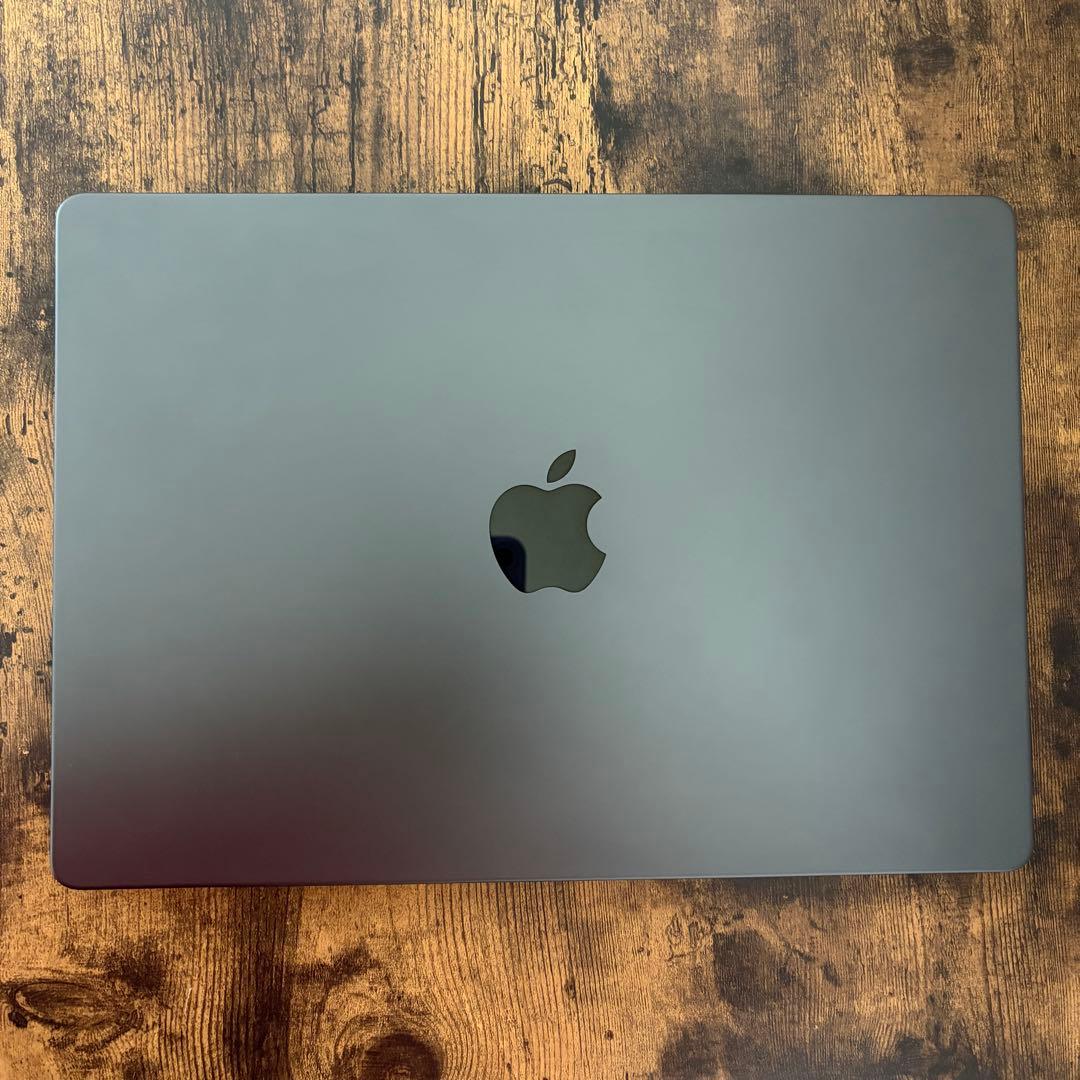 MacBook Pro 14インチ M4 メモリ24GB SSD1TB AC+