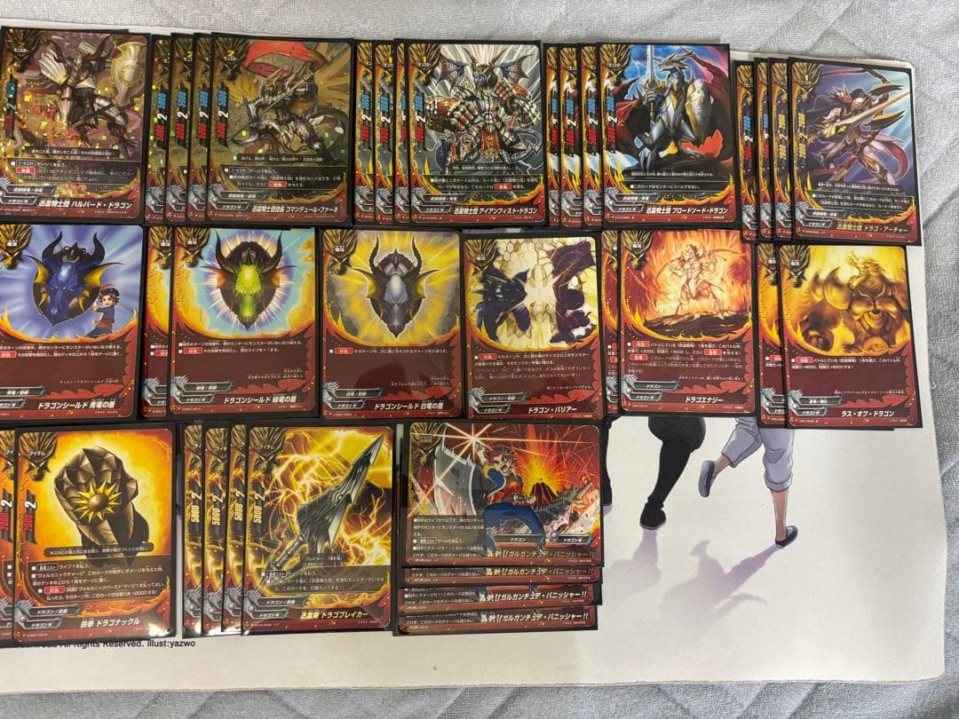 バディファイト 原作再現　迅雷騎士団デッキ　ドラム