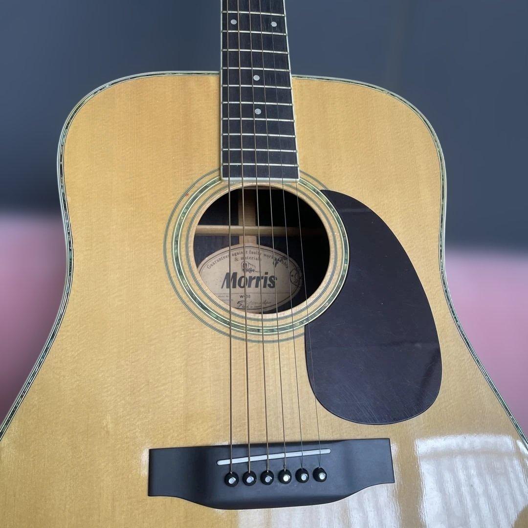 美品　螺鈿アコースティックギター モリスW-30 ハードケース付き