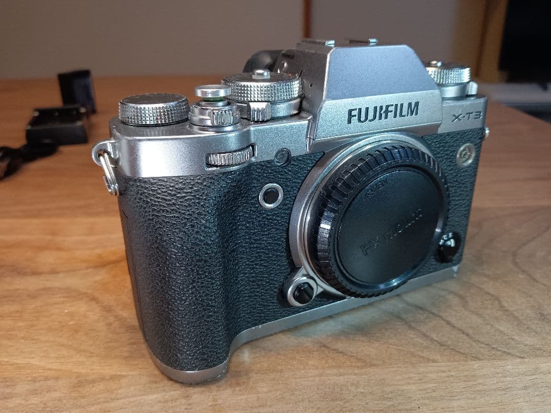 【イメージセンサー清掃済み】完動品 FUJIFILM X-T3 ボディ 現状品