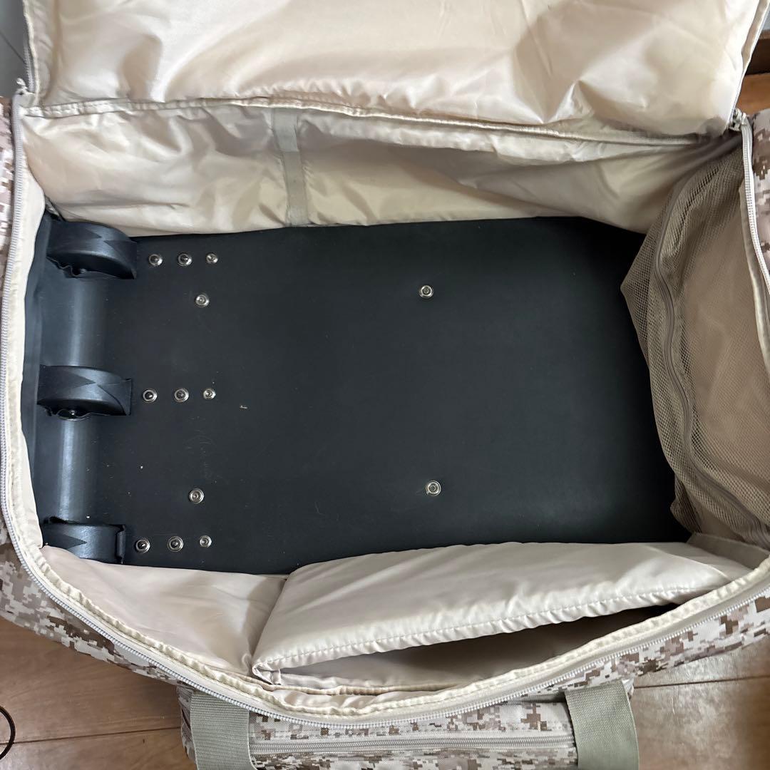 米軍放出品　DESERT MARPAT キャリーケース　シーバック　送料無料