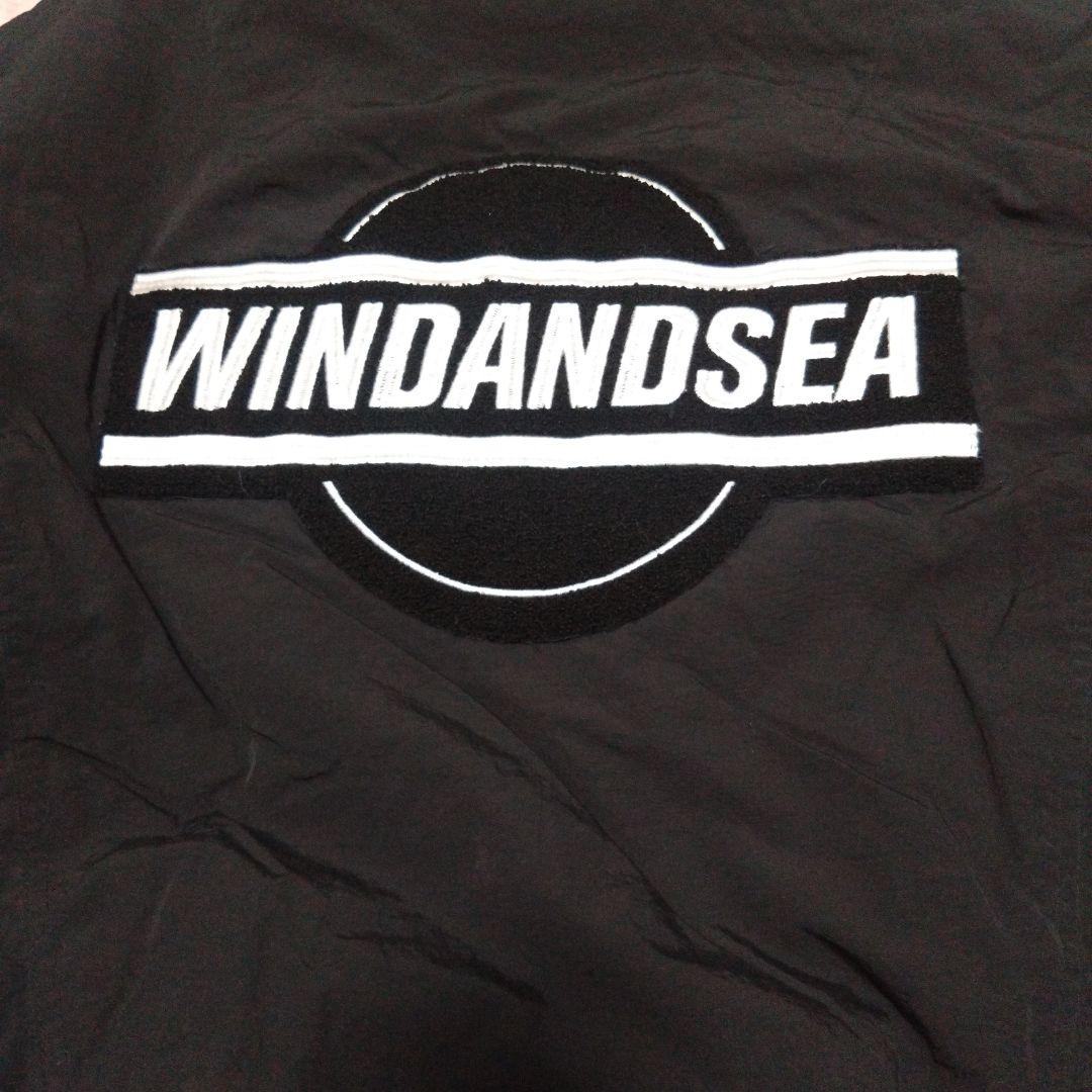 WIND AND SEA　ロゴ入り中綿ジャケット　フード取り外し可　S