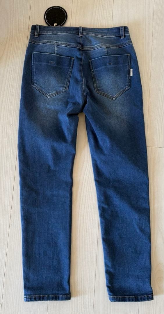 新品未使用　ayane 裏起毛スキニーデニムインディゴ　38サイズ