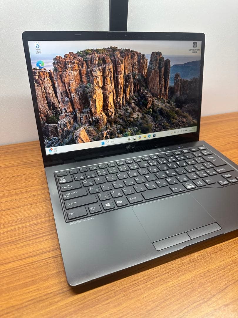 Windowsノート本体 FUJITSU LIFEBOOK Ryzen5 5500U 16Gb 512GB