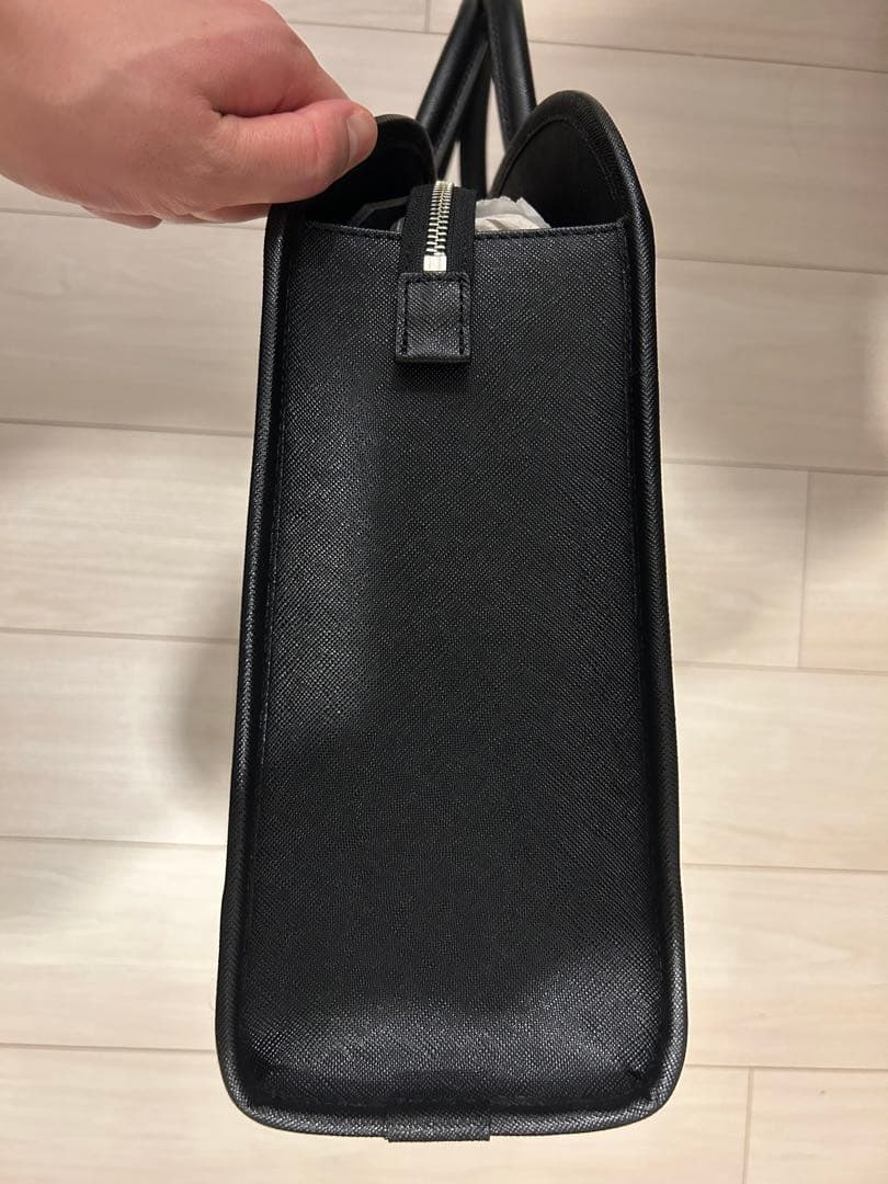 UNITED ARROWS ブラックレザービジネスバッグ