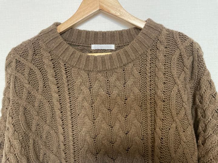 Plage　ローゲージ アランクループルオーバー キャメル