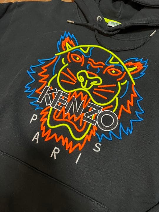 KENZO タイガー刺繍 パーカー ネオン　ブラック L