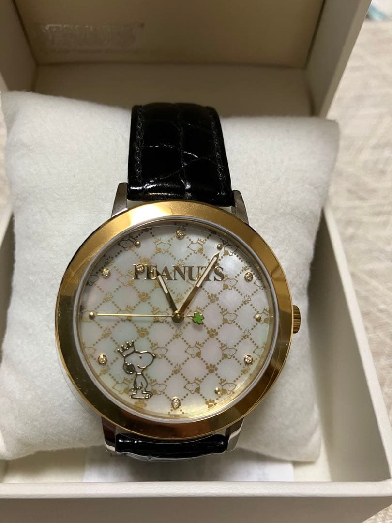 スヌーピー ハッピーアニバーサリーダイヤモンド入りオフィシャルウォッチ