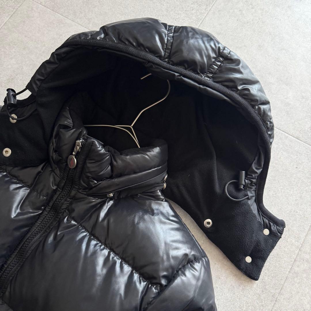 モンクレール　BADIA　ダウンジャケット　黒　シャイニーブラック　フード　1