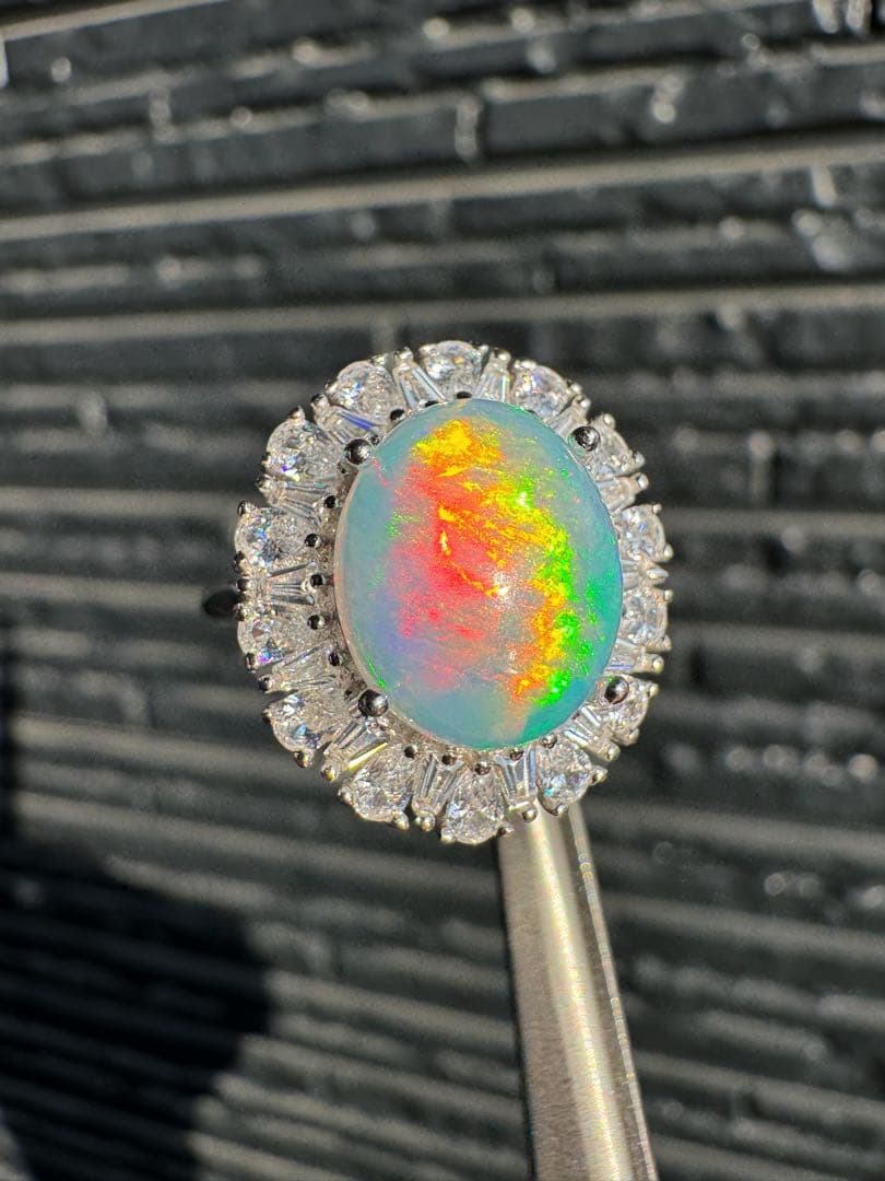 新作　天然石水オパール珍しい遊色綺麗極彩ルース2.626ct 鑑ソ付