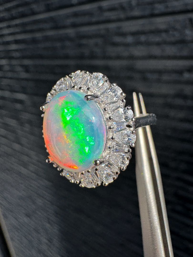 新作　天然石水オパール珍しい遊色綺麗極彩ルース2.626ct 鑑ソ付