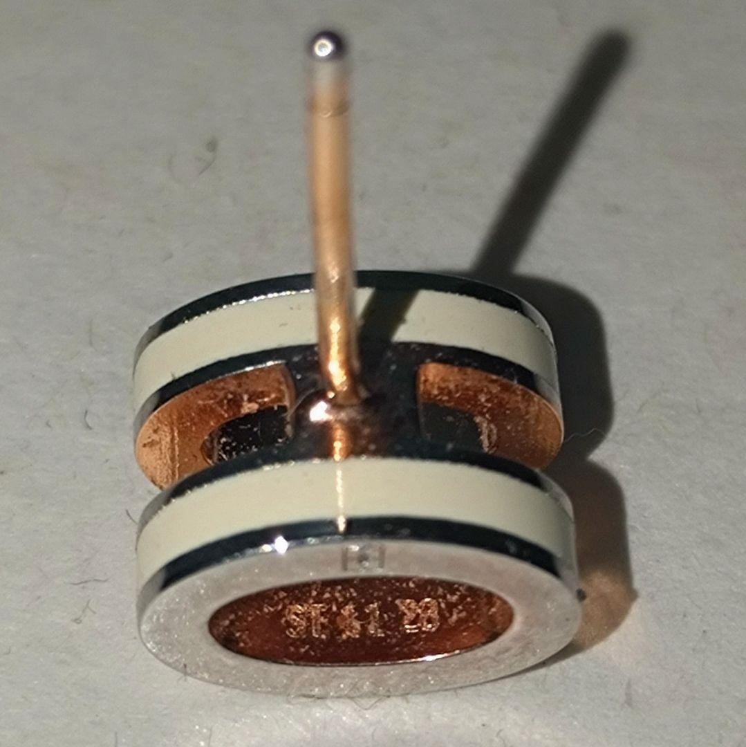 HERMES エルメスピアスポップアッシュミニポップHホワイト/ピンクゴールド