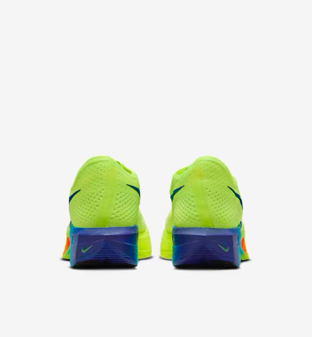 ナイキヴェイパーフライネクスト%3 27cm 新品　未使用