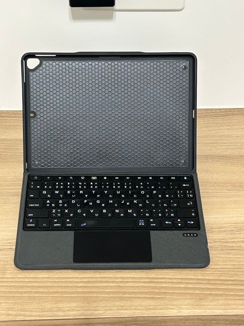 Apple iPad 第9世代シルバー 本体　Wi-Fiモデル256GB