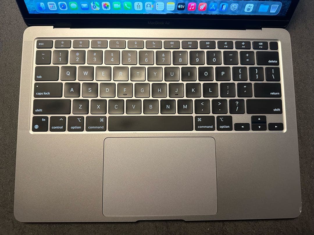 M1チップ Macbook Air 2020 メモリ16gb SSD512gb