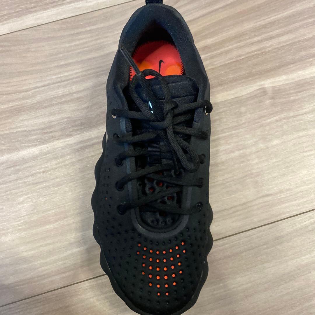 美品 Nike Mind スニーカー ブラック/オレンジ