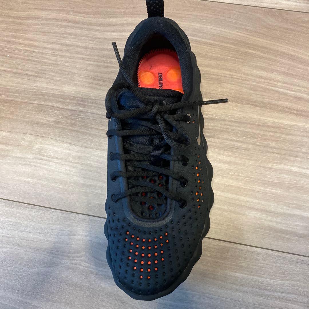 美品 Nike Mind スニーカー ブラック/オレンジ