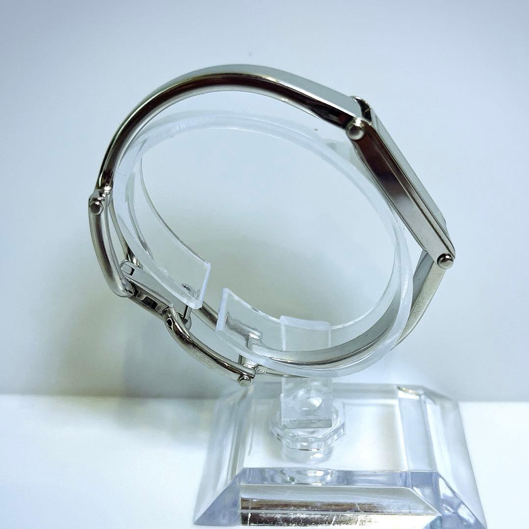 [美品]GUCCI グッチ 1500L シルバー 腕時計 稼動　箱付　希少文字盤