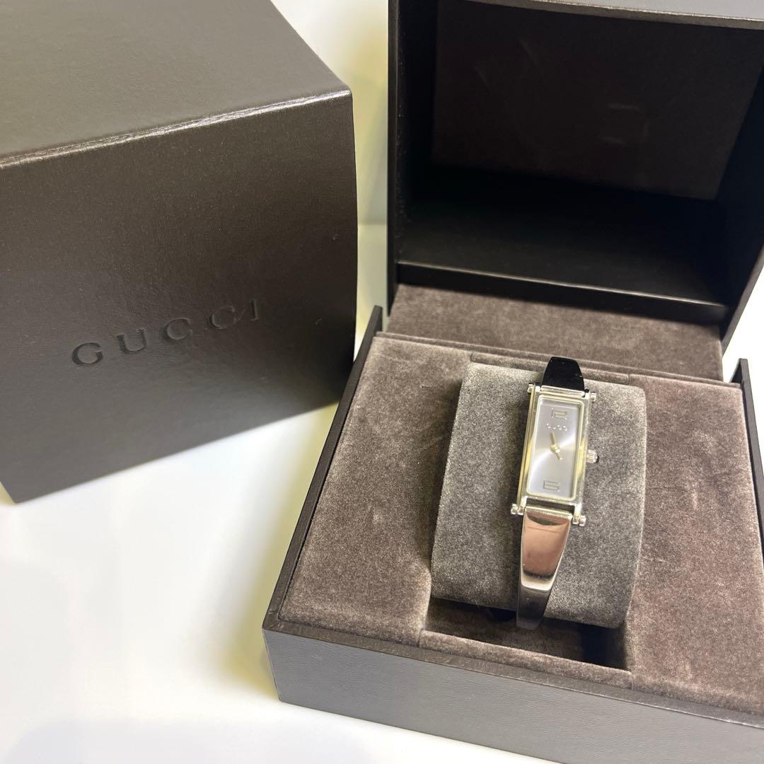 [美品]GUCCI グッチ 1500L シルバー 腕時計 稼動　箱付　希少文字盤