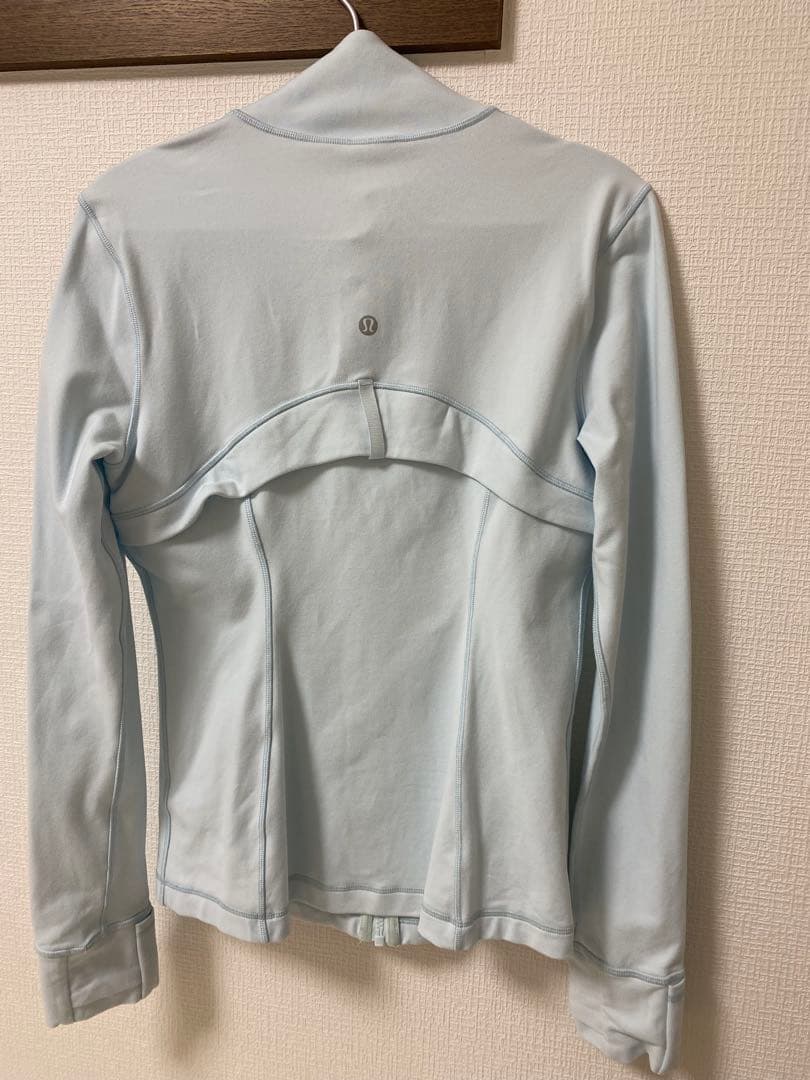 美品 ルルレモン Define ジャケット Nulu 6水色 Lululemon