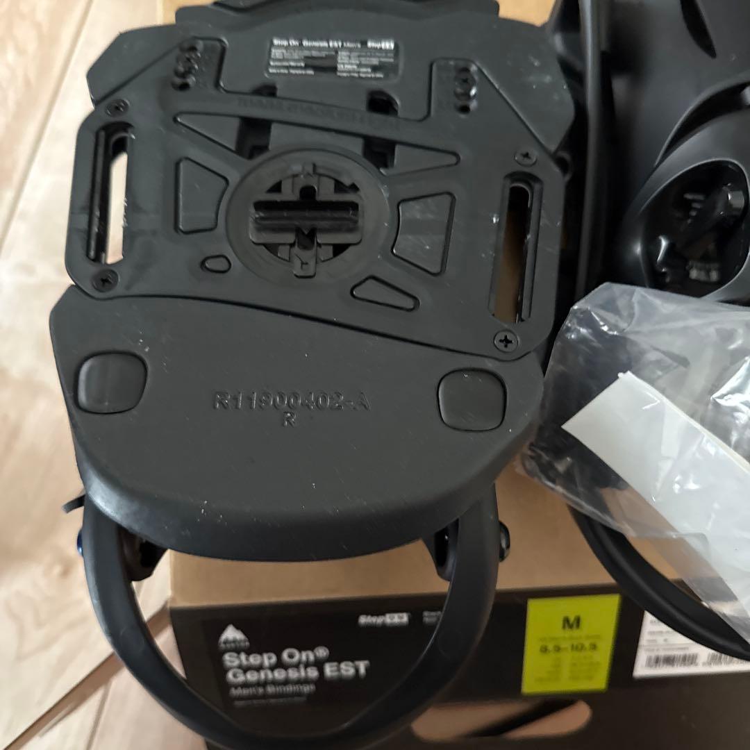 Burton Step On Genesis EST ビンディング M