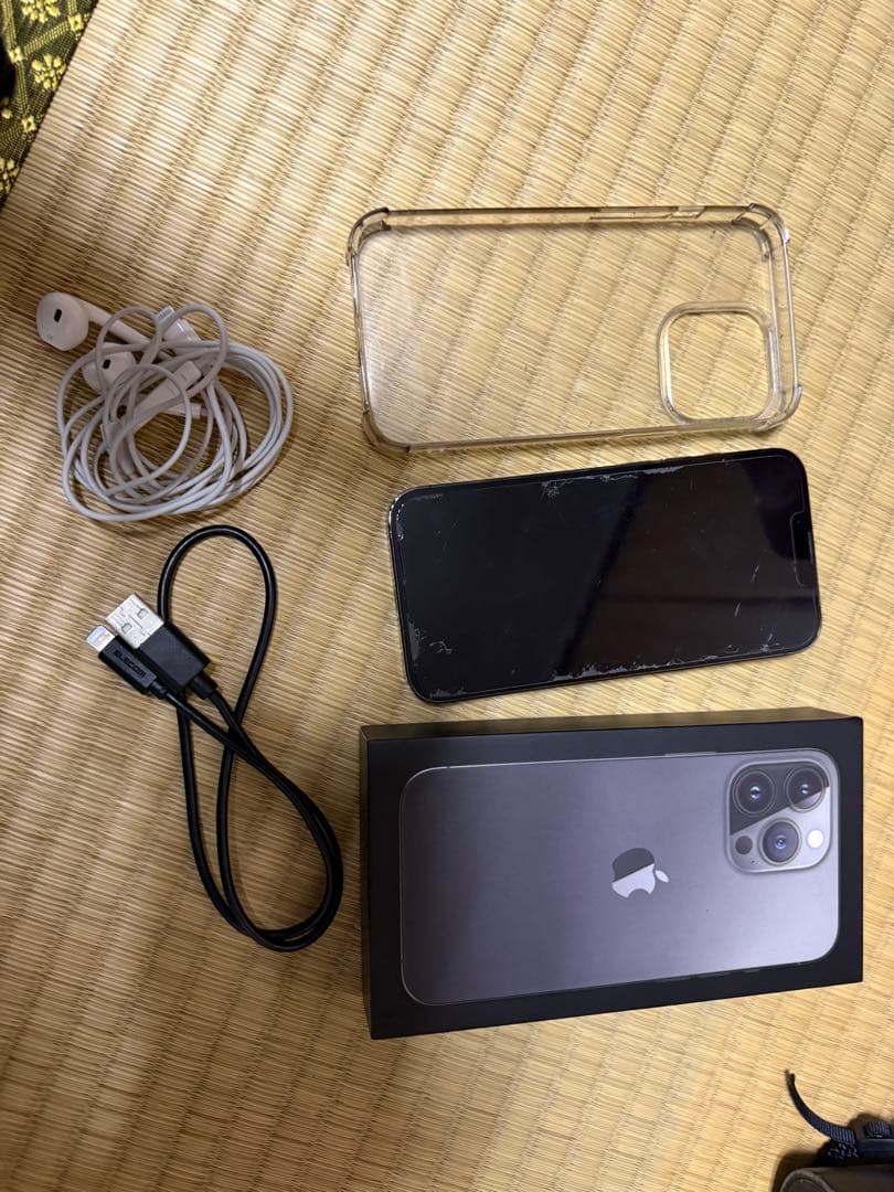 Apple iPhone 13 Pro 本体 512gb グラファイト