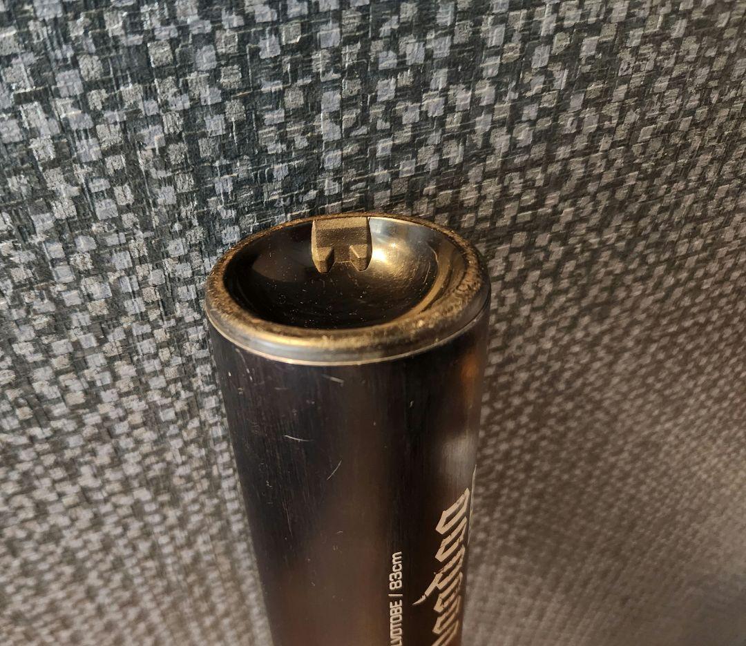 中学硬式金属バット Voodoo TP ONE 83cm