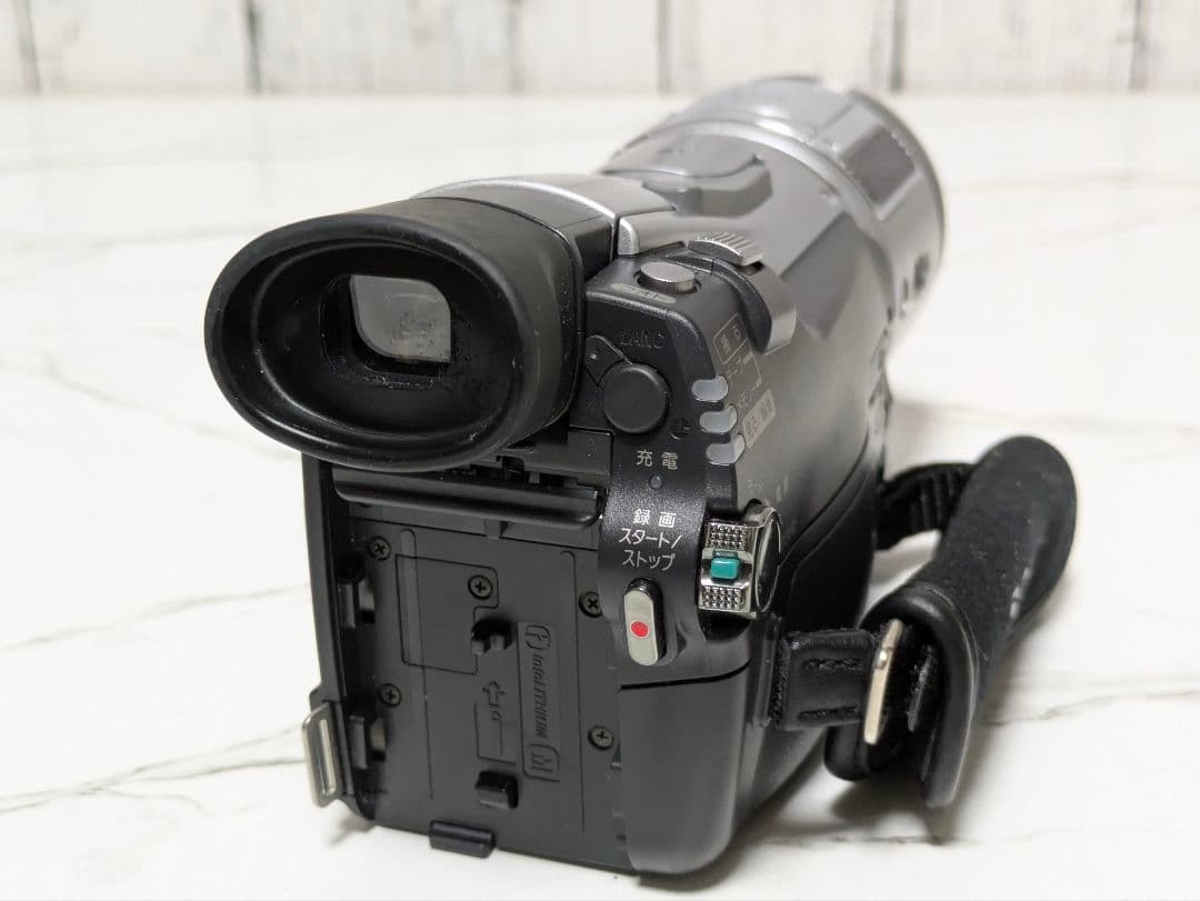 ② SONY　HDR-HC1　HDV　MiniDV対応