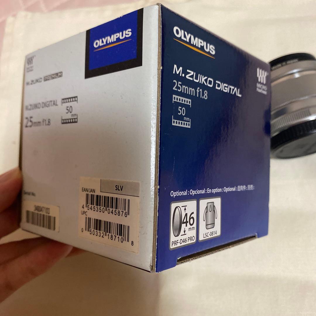 OLYMPUS M25F1.8 シルバー